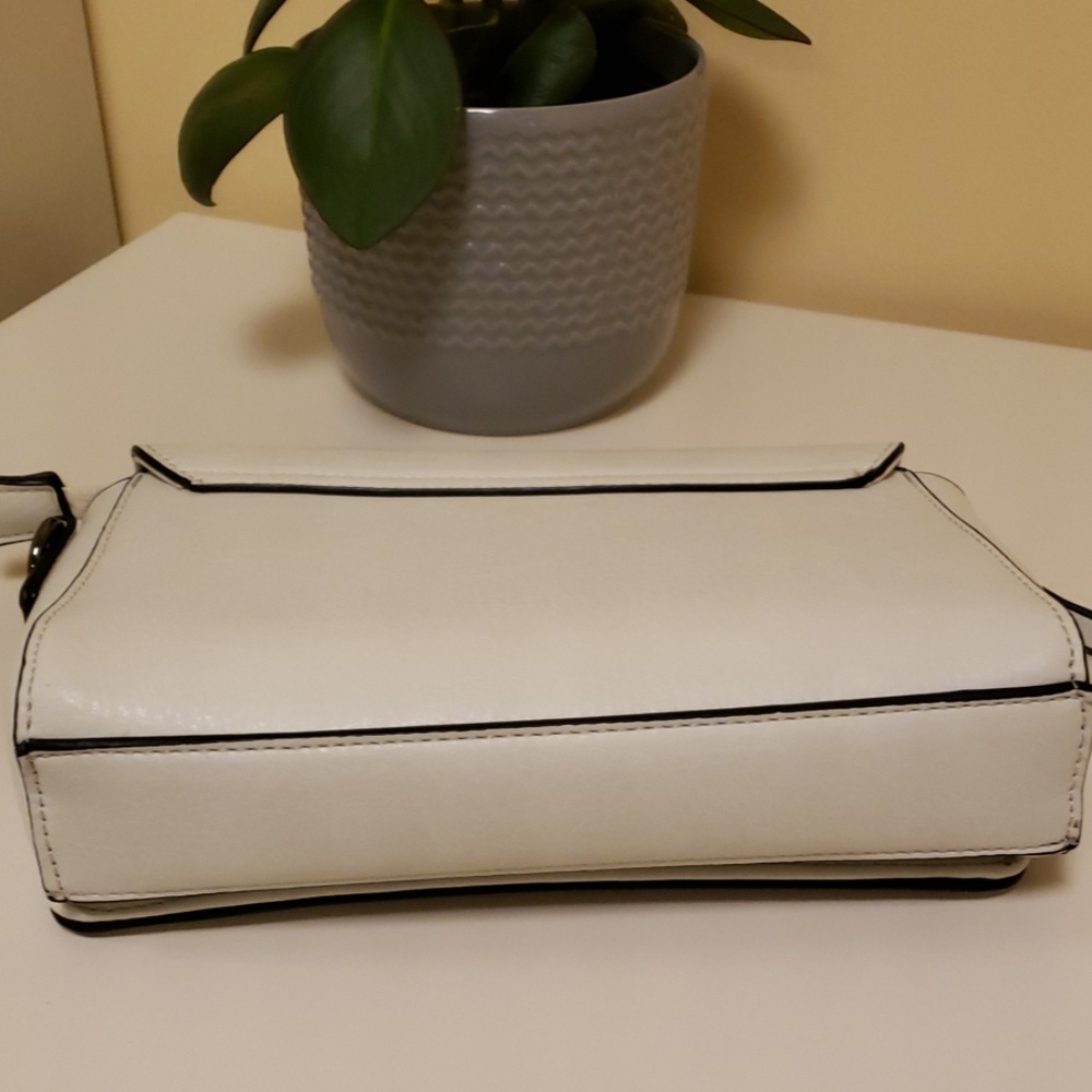 🔥Sale 🔥New Free people floral clutch - Picture 3 of 6